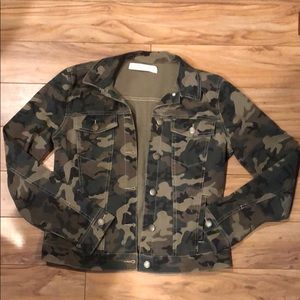 Camo denim jacket size large